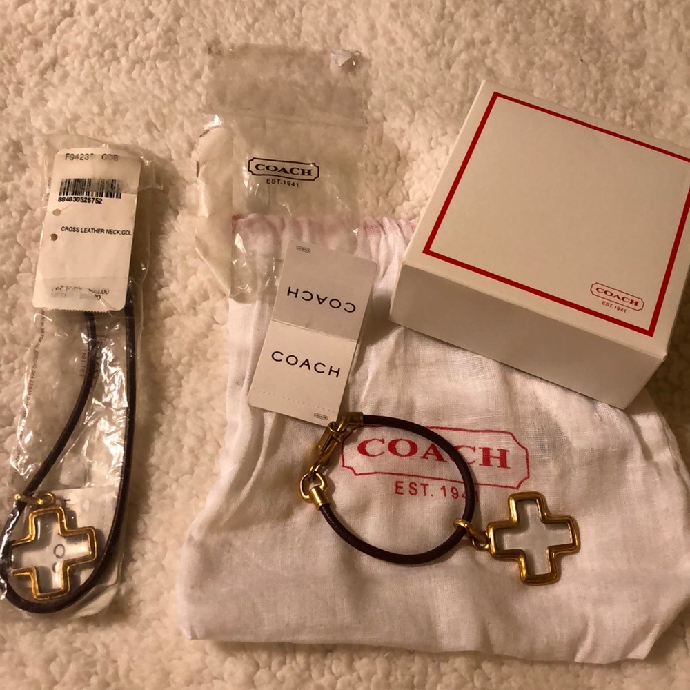 Coach Necklace and Bracelet Set